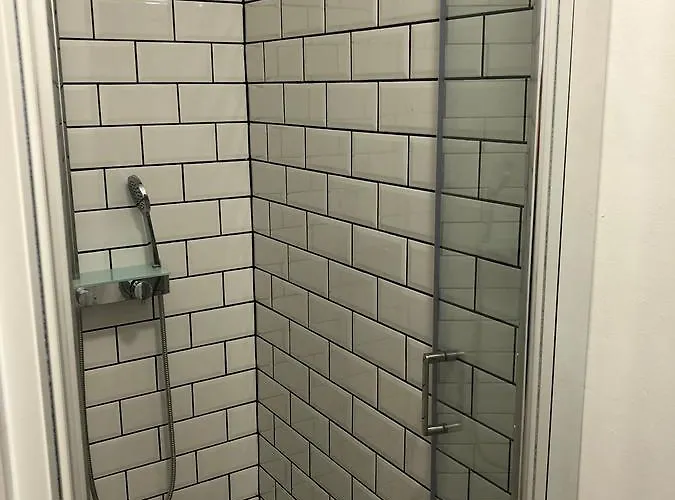 Auberge de jeunesse ćiri Biri Bela Boutique *